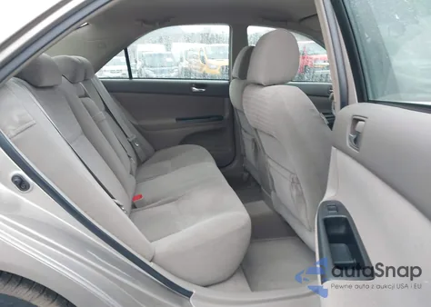 2005 Toyota Camry Le from USA, damaged, VIN 4T1BE30K05U427574